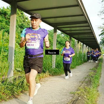 Runner Photo 8318601