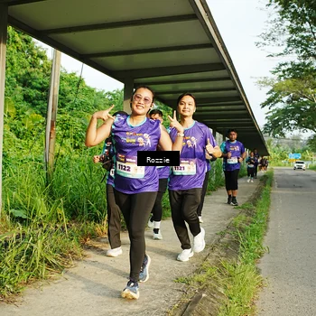 Runner Photo 8318675