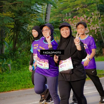 Runner Photo 8318700