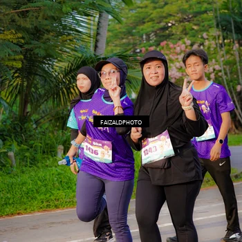 Runner Photo 8318753