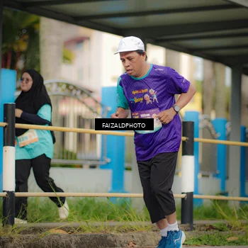 Runner Photo 8318773