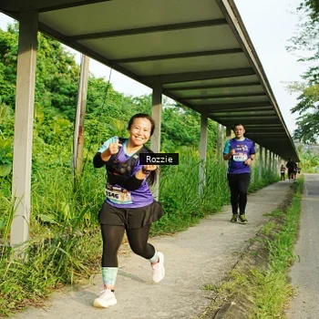 Runner Photo 8318787