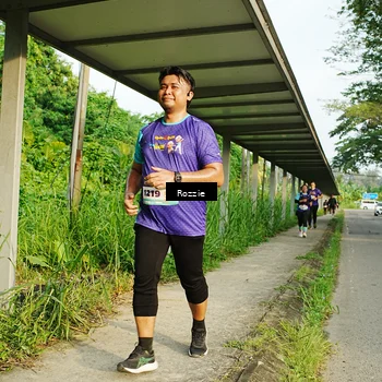 Runner Photo 8318799