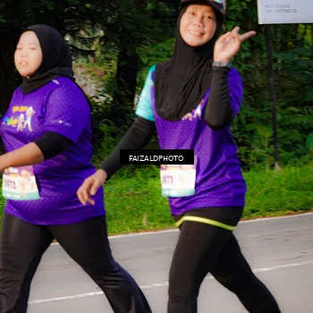 Runner Photo 8318884