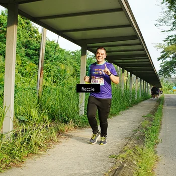 Runner Photo 8318902