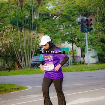 Runner Photo 8318974