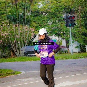 Runner Photo 8318988