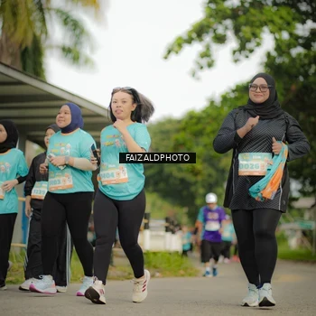 Runner Photo 8318989