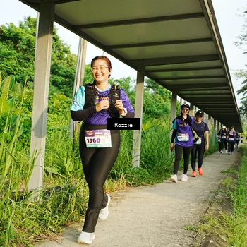 Runner Photo 8318991