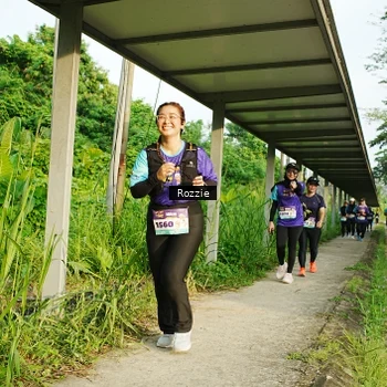Runner Photo 8318992