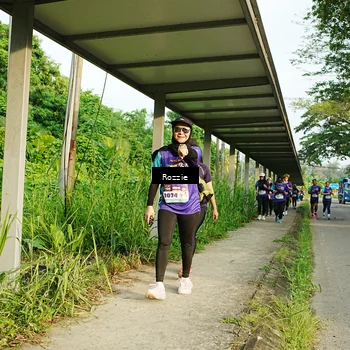 Runner Photo 8318993