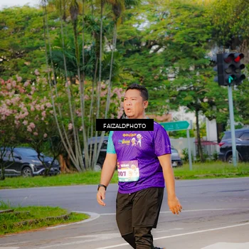 Runner Photo 8319024