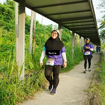 Runner Photo 8319026
