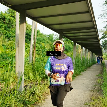 Runner Photo 8319035