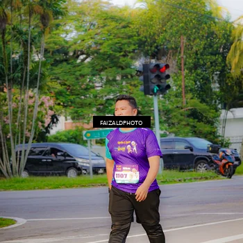 Runner Photo 8319039