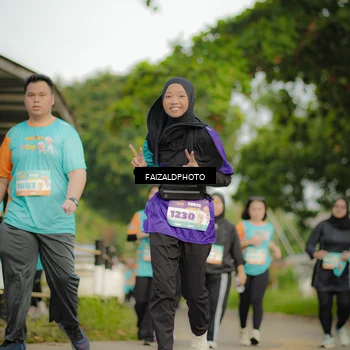 Runner Photo 8319045