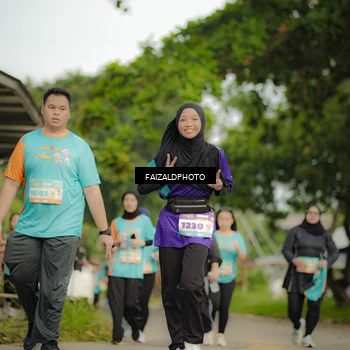Runner Photo 8319046