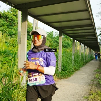 Runner Photo 8319051