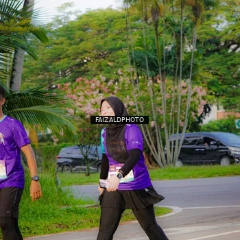 Runner Photo 8319059