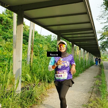 Runner Photo 8319077