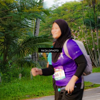 Runner Photo 8319080