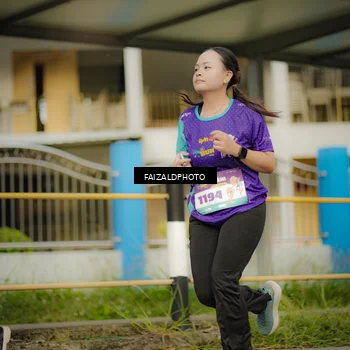 Runner Photo 8319082