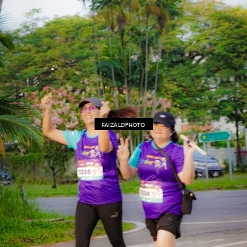 Runner Photo 8319106