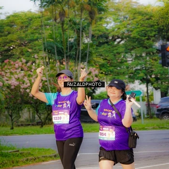 Runner Photo 8319109