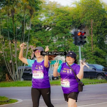Runner Photo 8319115