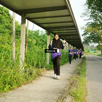 Runner Photo 8319129