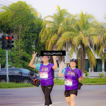 Runner Photo 8319132