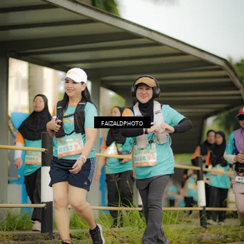Runner Photo 8319176
