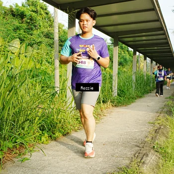 Runner Photo 8319213