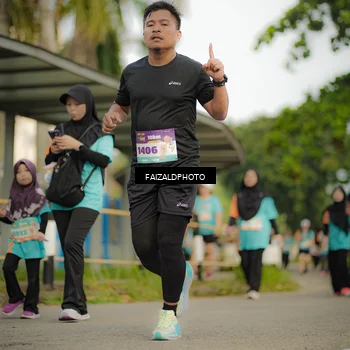 Runner Photo 8319279