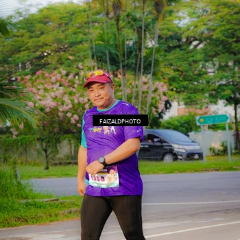 Runner Photo 8319371