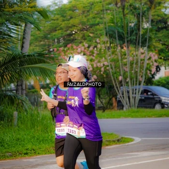 Runner Photo 8319391