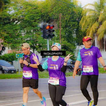 Runner Photo 8319410