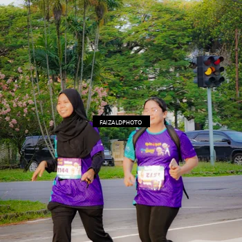 Runner Photo 8319413
