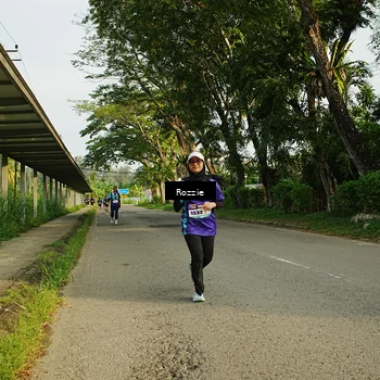 Runner Photo 8319435