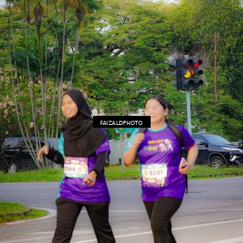 Runner Photo 8319465
