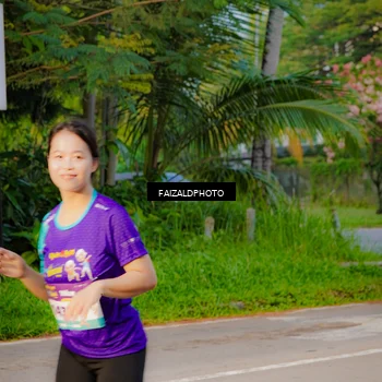 Runner Photo 8319500