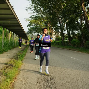 Runner Photo 8319554