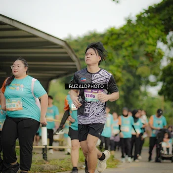 Runner Photo 8319568