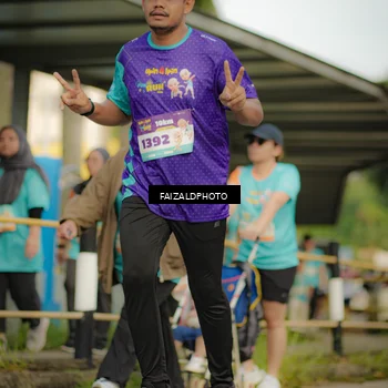 Runner Photo 8319621