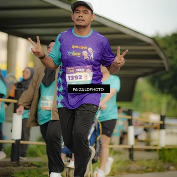 Runner Photo 8319624