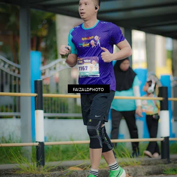 Runner Photo 8319682