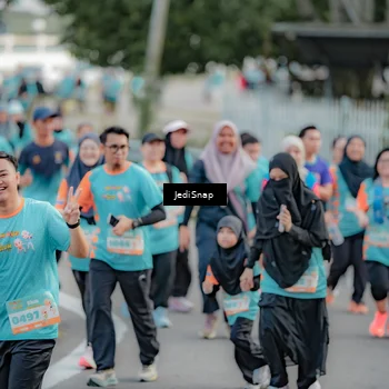 Runner Photo 8319734