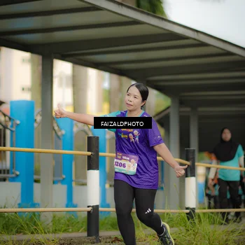 Runner Photo 8319735