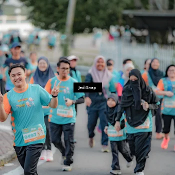 Runner Photo 8319744