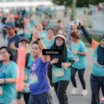 Runner Photo 8319769